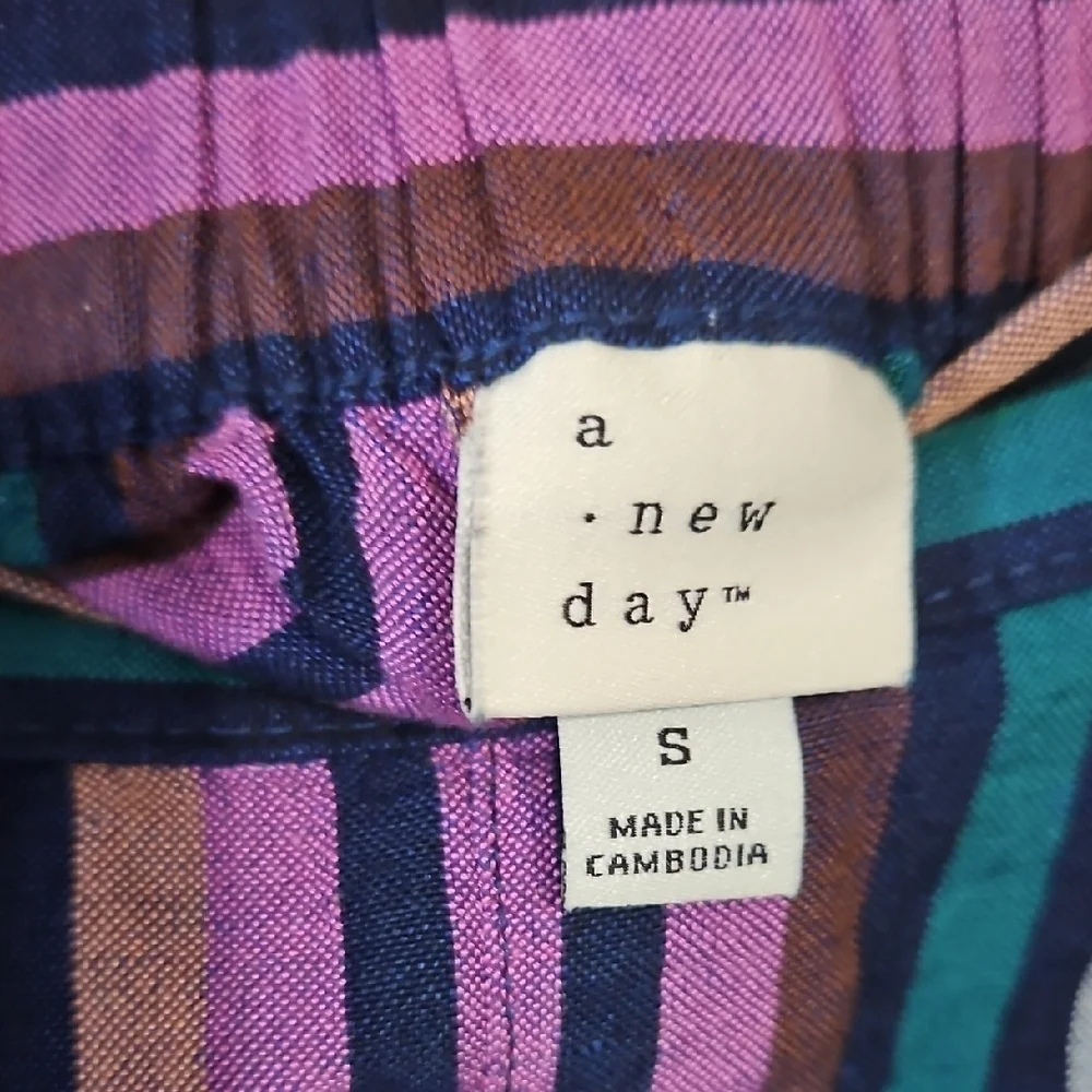 a new day Vibrant Striped High Waist Shorts